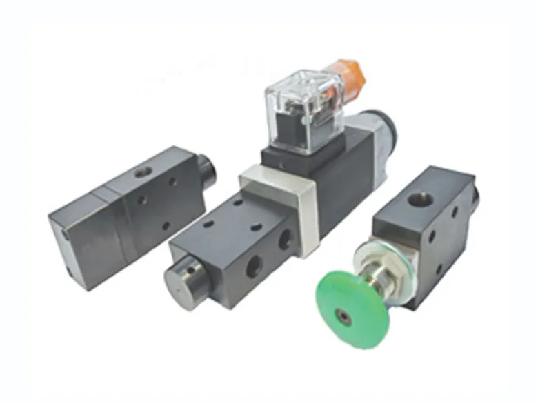 Steel pneumatic valve, aluminum-free, available with three control options: manual, electric, and pneumatic